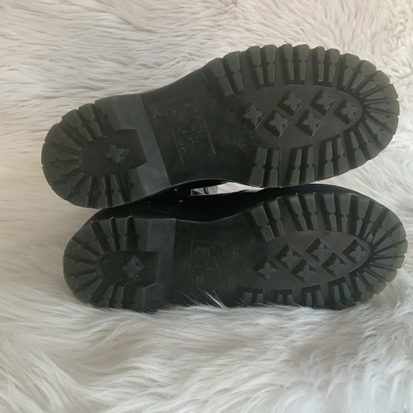 Dr. Martens 2976 Max Leather Platform Chelsea Boots | US 6 - Picture 10 of 11